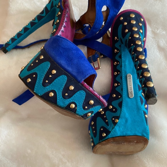Boutique 9 Blue Suede Platform Sandals - Picture 3 of 4